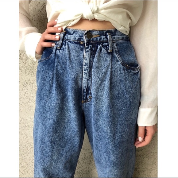 Vintage Denim - SOLD(Depop) VINTAGE High waist bareback jeans